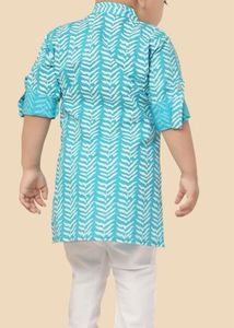 Boy&#39;s Printed Kurta Shirt