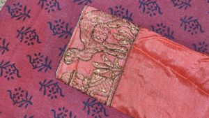 Embroidered Saree With Blouse