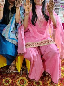 Pink sharara 🩷👌 M- L size