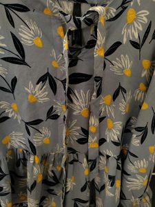 Floral Tie-Neck Blouse