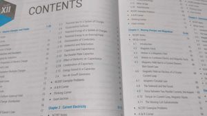 NCERT Fingertips Physics XI &amp; XII - MTG