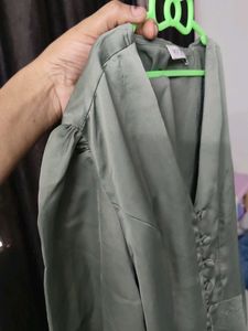 Elegant Green Midi Dress