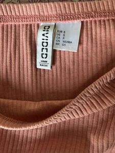 🌷Cute Pink Long Sleeve Crop Top🌷