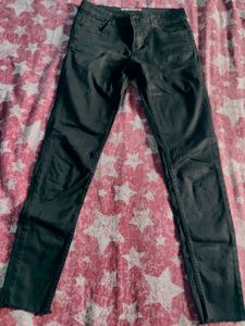 Black Jeans