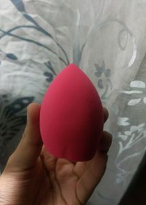 HOT PINK MAKE-UP BLENDER - ZUDIO