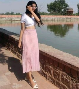 Stylish White Style Back Top