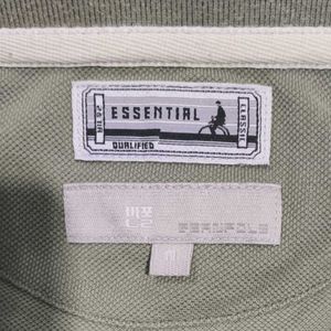 ESSENTIAL Polo T-shirt