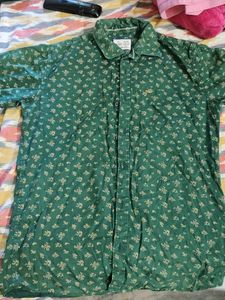 Green Floral Print Button-Down Shirt