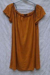 OFF SHOULDER DRESS