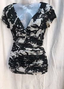 I. Floral Print V-Neck Top