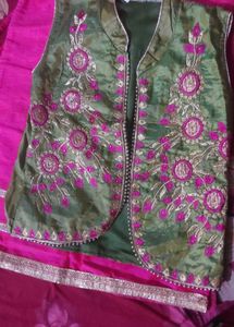 Punjabi Suit With Patiyala Salwar And Kooti