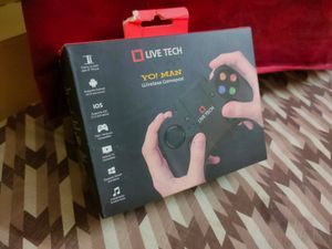 Live Tech Wireless Gamepad With 2 Perfumes