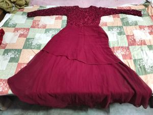 Elegant Burgundy Lace Dress