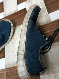 USED - SNEAKERS ⚡