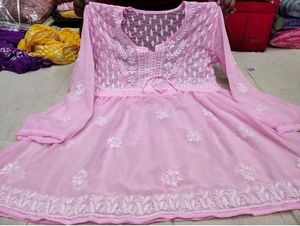 Georgette Chikankari Short Gown 👗