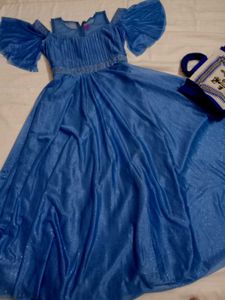 A Beautiful Party Gown Which Is Newly Buyed 🥰🥰