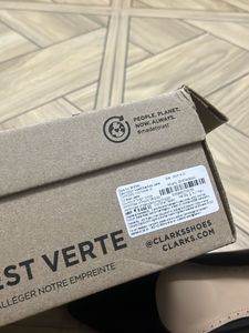Authentic Clarks Leather Pumps Heel