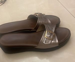Elegant Bronze Flats, size 40