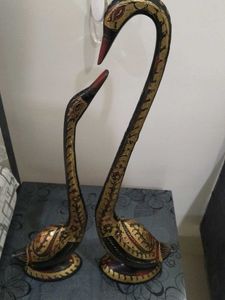 Swan Showpieces (Set of 2)