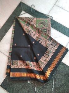 Gold Printed  Black Saree In Viscos Bentex