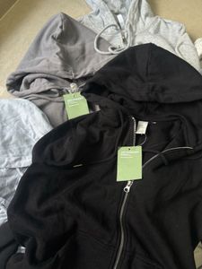H&amp;M black zipper