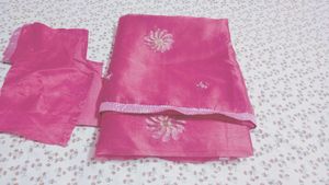 Elegant Pink Saree with Blouse Piece