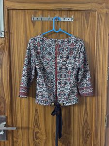 Printed 3/4 Sleeve Top