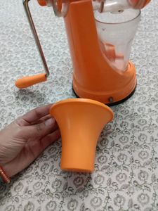 Juice Nikaalne Wali Machine