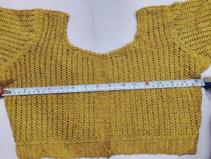 Attractive Golden Blouse At Lowest Price 🌟💥
