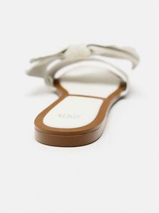 Zara flat leather sandals With Bow Size 2 (eu 35)