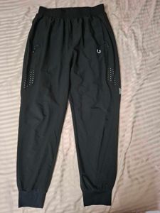 Black Training Joggers(S) NORTHYARD