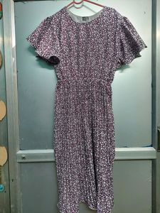 New Beautiful Knee Length Dress