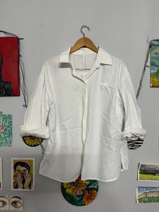 White Collared Button-Up🤍