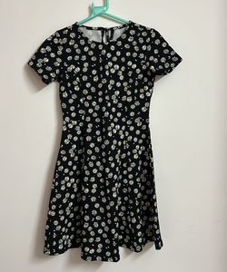Daisy Print Black Dress