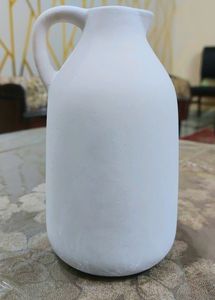 Jug Shaped VASES 🆕️🆕️🆕️