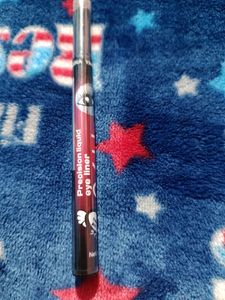 Yanquina Precision liquid Eyeliner 36H