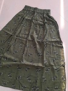 Like New Skirt Offer