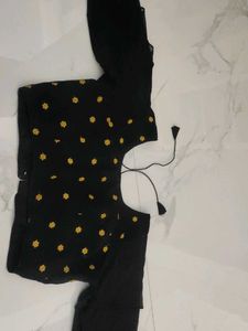 Flored Sleeve Blouse