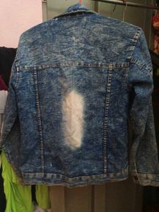 Woman&#39;s Denim Jacket