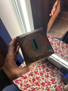 Eye-Catching Wooden Money Bank