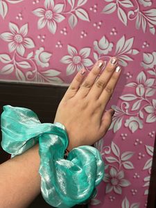 Jumbo Scrunchie 🥰
