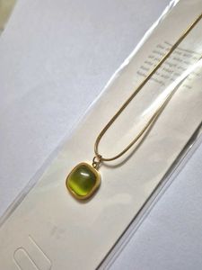 Elegant Square Pendant Necklace