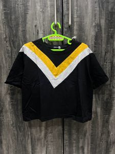 JUNEBERRY Women Colorblock Round Neck T-shirt