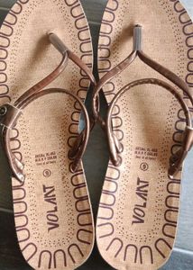 2 Flats Chappal