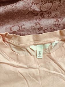 Baby Pink H&amp;M Tshirt. Size-L