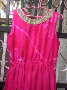 Butifull Long Sleeveless Top