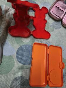 Combo Of 7 Pencil Box &amp; Poches In Good Condition