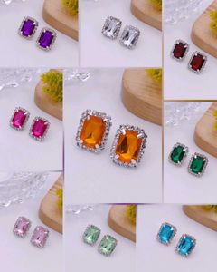 Beautiful Studs For Girl and Women&#39;s 2 Pair