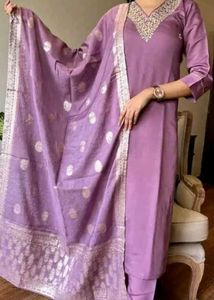 Elegant Lavender Kurta Set