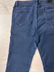 women’s Blue Jeans – Waist 36, Gently Used